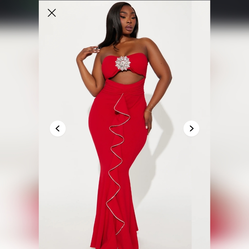 Elegant Red Strapless Gown with Embellishment Fashionnova